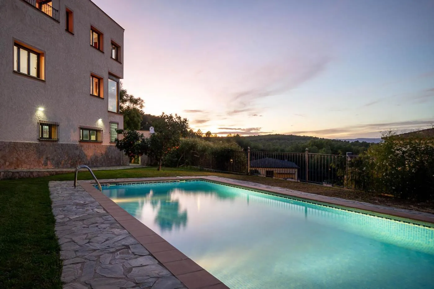 At001 Piscina Privada Y Vistas Villa Tarragona